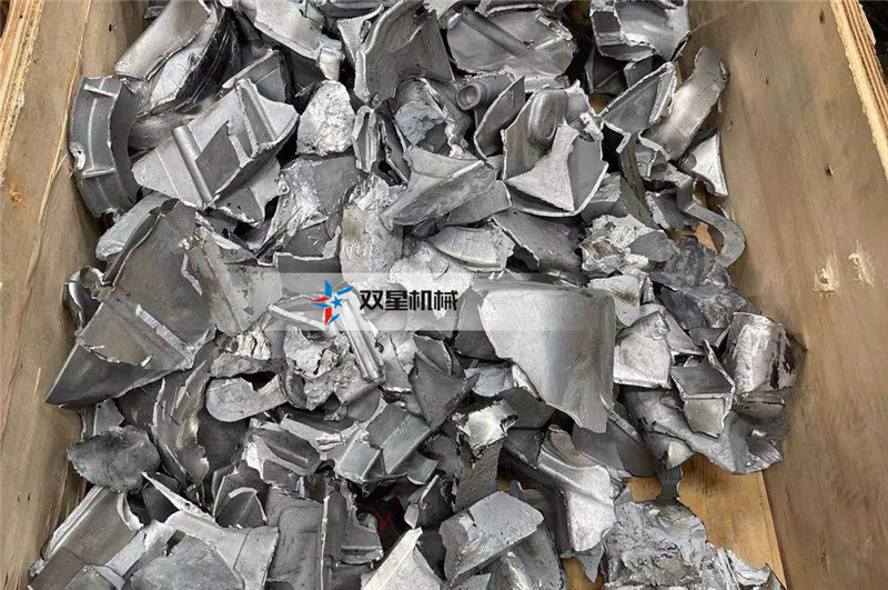 生鋁鑄件|鋁制發(fā)動機殼使用撕碎機處理效果