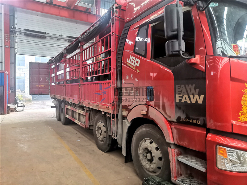 <a href='http://m.xlfefi.cn' target='_blank'><span>鋁合金破碎機</span></a>